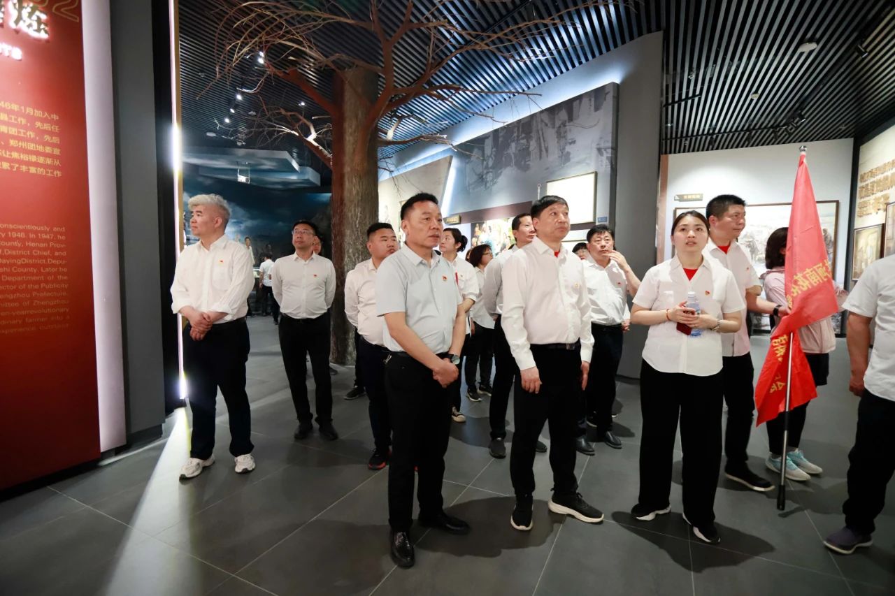 砥礪初心使命，汲取奮進(jìn)力量丨花花牛乳業(yè)集團(tuán)黨委組織開展學(xué)習(xí)“焦裕祿精神”主題黨日活動(dòng)