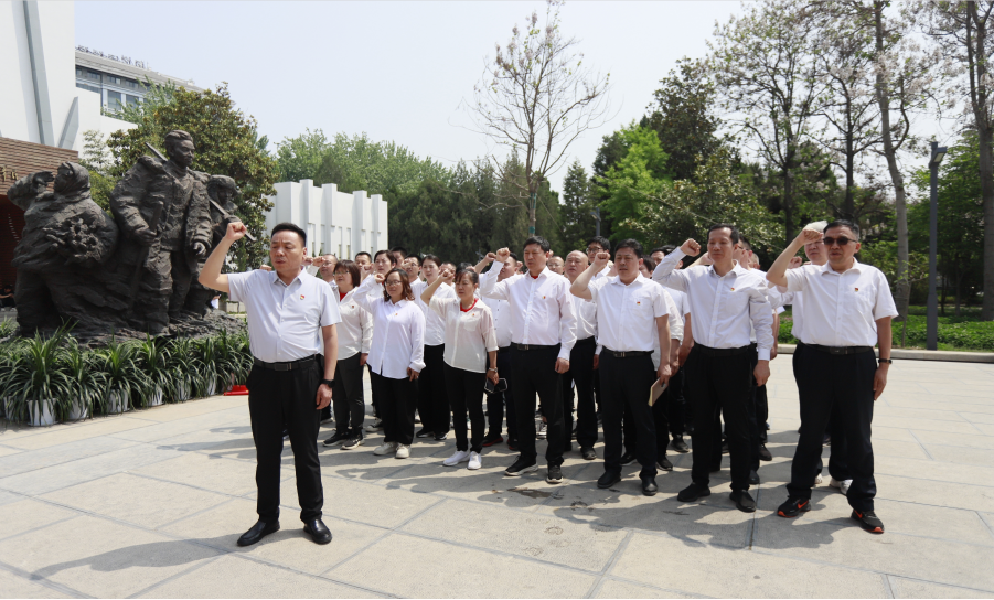 砥礪初心使命，汲取奮進(jìn)力量丨花花牛乳業(yè)集團(tuán)黨委組織開展學(xué)習(xí)“焦裕祿精神”主題黨日活動(dòng)