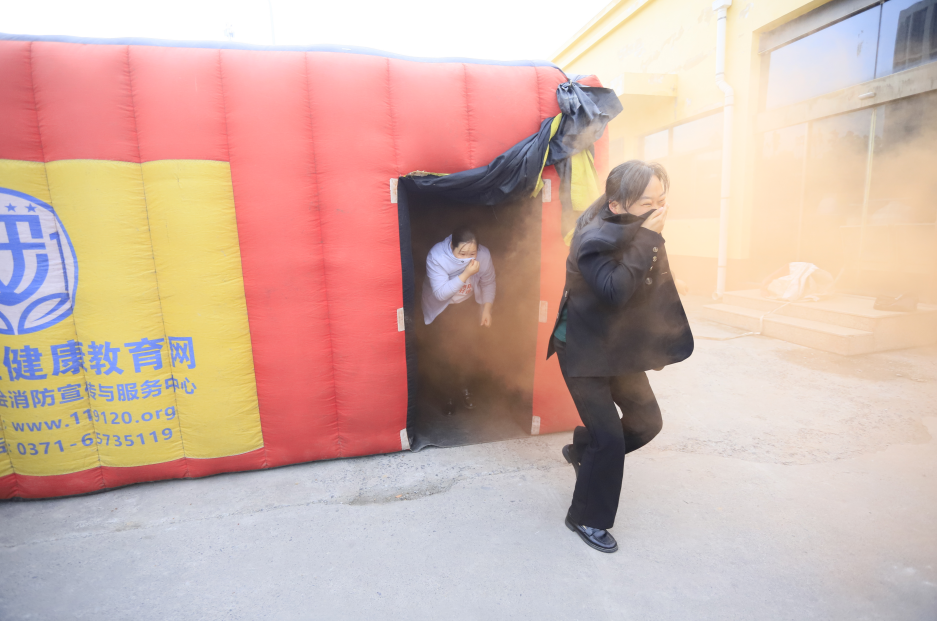 增強(qiáng)消防意識(shí)，筑牢安全底線丨花花牛乳業(yè)集團(tuán)組織消防應(yīng)急演練