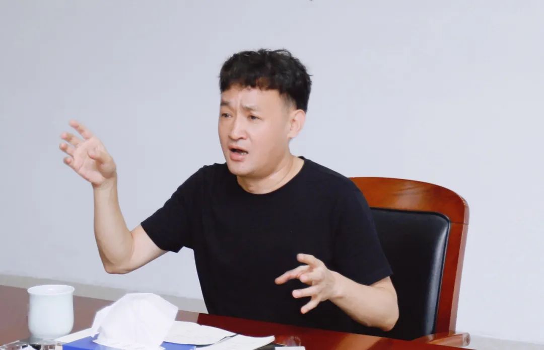 繼往開來 · 再創(chuàng)輝煌 | 花花牛乳業(yè)集團召開9月營銷、養(yǎng)殖及飼料月度經(jīng)營工作會議