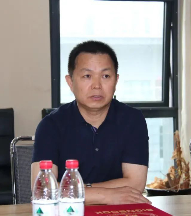 愛心奶情系學(xué)子，公益情溫暖人心—河南花花牛乳業(yè)集團(tuán)助力基金會(huì)“圓夢計(jì)劃?一杯奶”公益項(xiàng)目，愛心捐贈(zèng)善款50萬元！