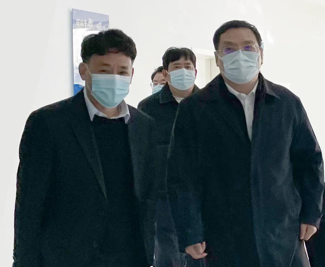 快訊 | 駐馬店市委副書記、市長(zhǎng)李躍勇一行蒞臨花花牛乳業(yè)集團(tuán)平輿瑞亞牧場(chǎng)調(diào)研