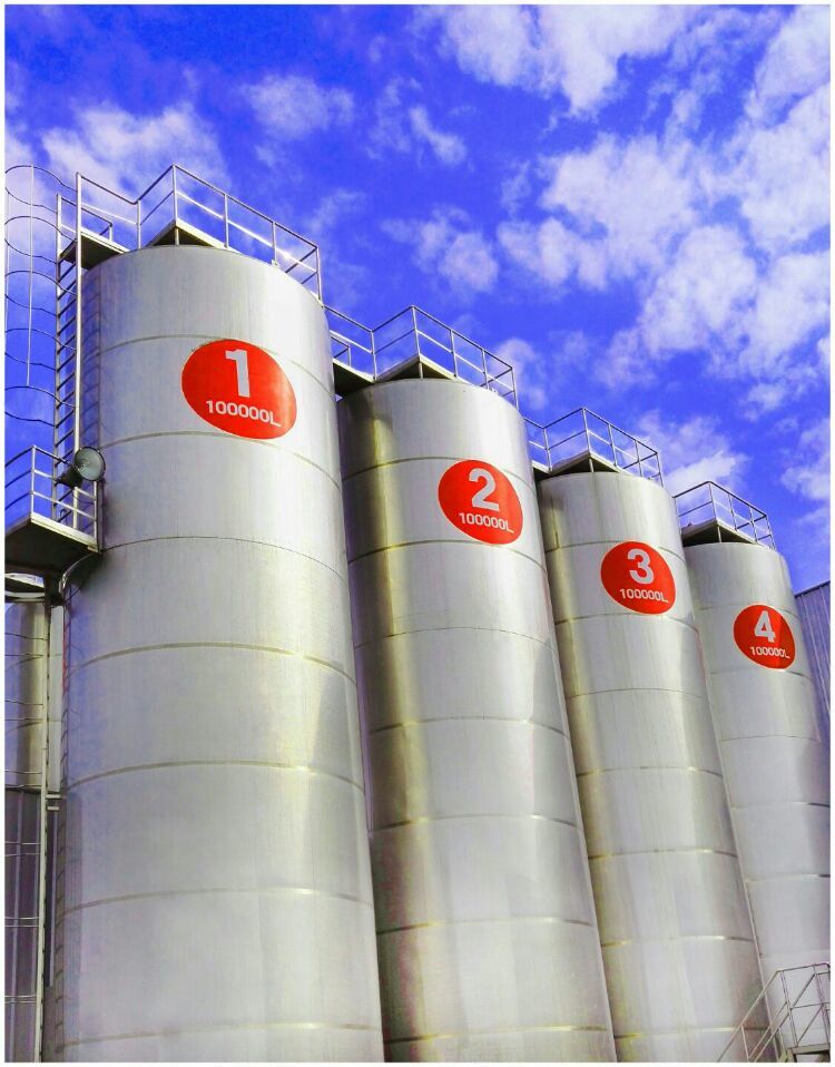 走進(jìn)工廠(chǎng)