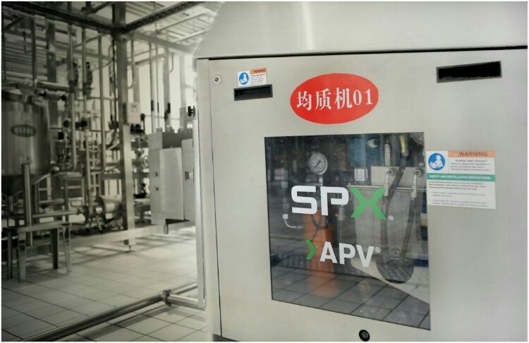 走進(jìn)工廠(chǎng)