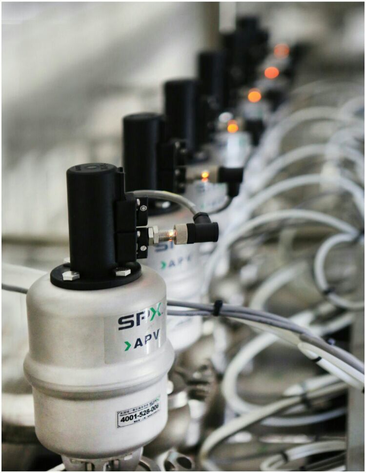 走進(jìn)工廠(chǎng)