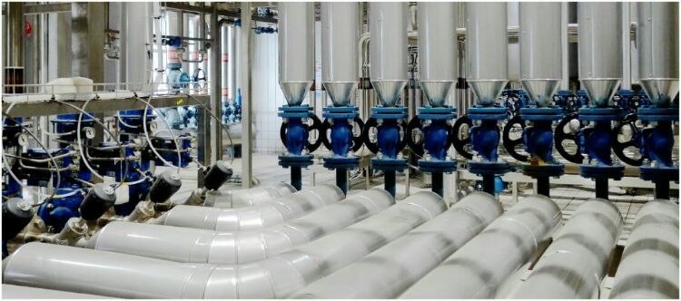 走進(jìn)工廠(chǎng)