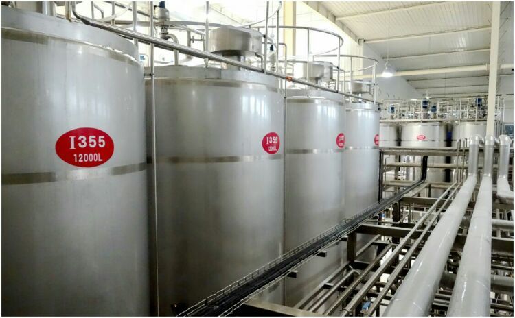 走進(jìn)工廠(chǎng)