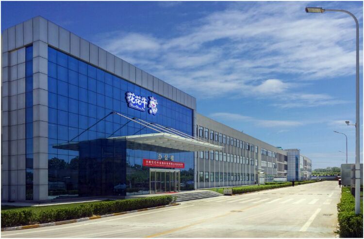 走進(jìn)工廠(chǎng)